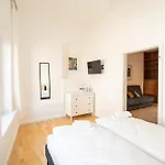 Stadtoase Naehe Uni Mit Sauna アパート *