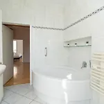 Stadtoase Naehe Uni Mit Sauna アパート