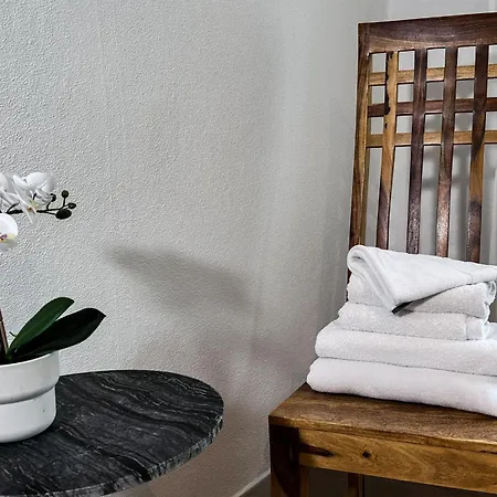 Stadtoase Naehe Uni Mit Sauna Apartment