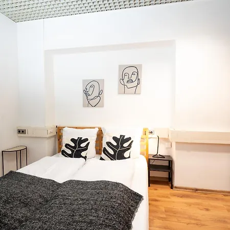Stadtoase Naehe Uni Mit Sauna Apartment