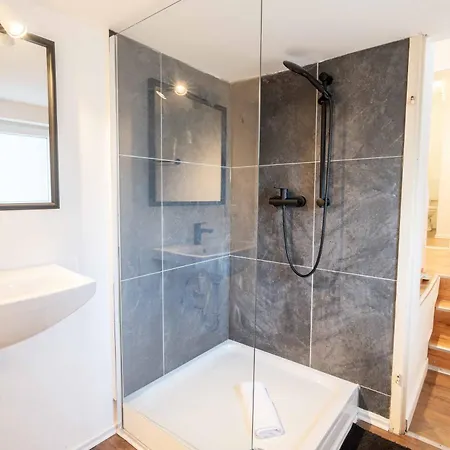 Stadtoase Naehe Uni Mit Sauna Apartment