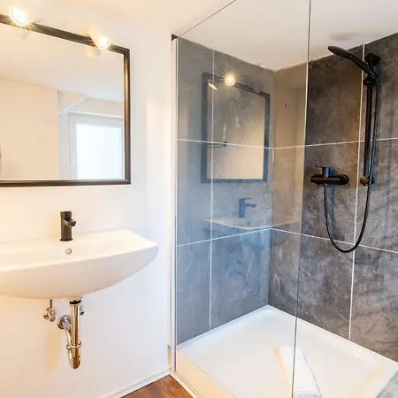 Stadtoase Naehe Uni Mit Sauna Apartment