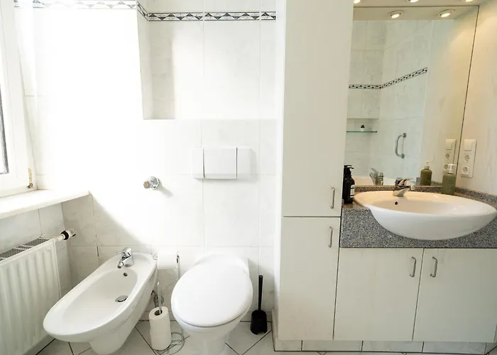 Apartamento Stadtoase Naehe Uni Mit Sauna Coblenza