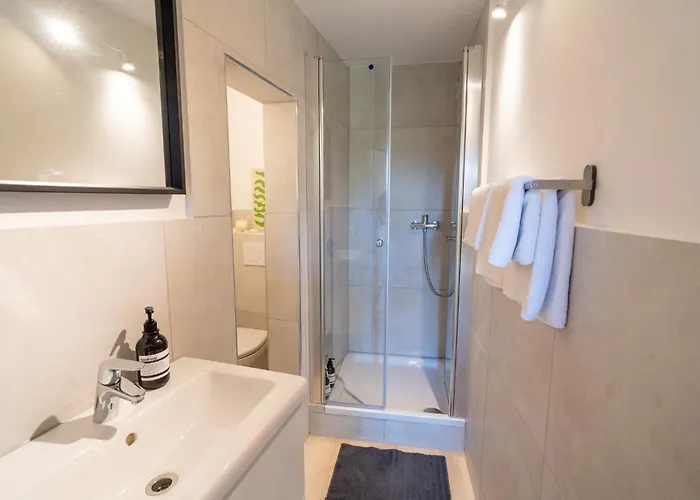 Stadtoase Naehe Uni Mit Sauna